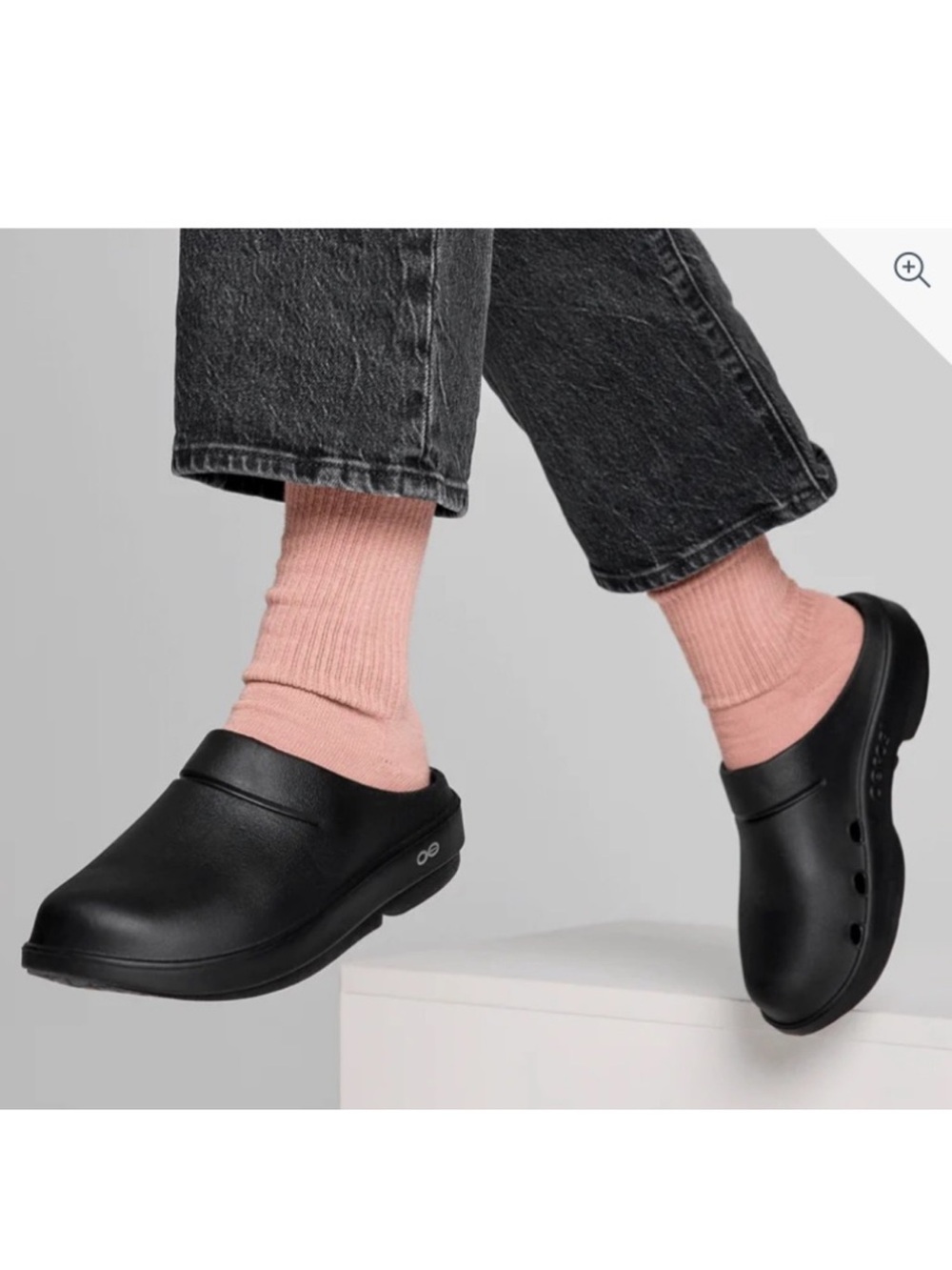 OOFOS Black Slip-On Foam Clogs